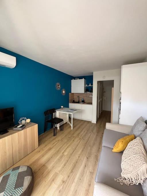 Studio Bord De Mer Boulouris A Saint Raphael Екстер'єр фото